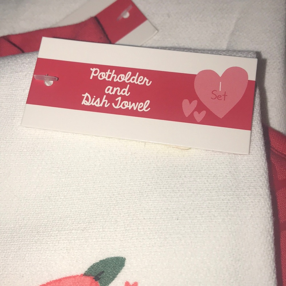 NWT Pot holder and dish towel set - Picture 6 of 9